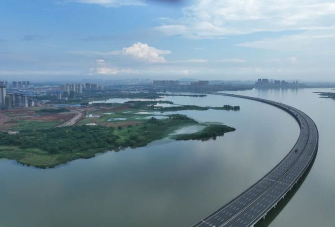 包含武汉经济开发区四水共治什么意思的词条