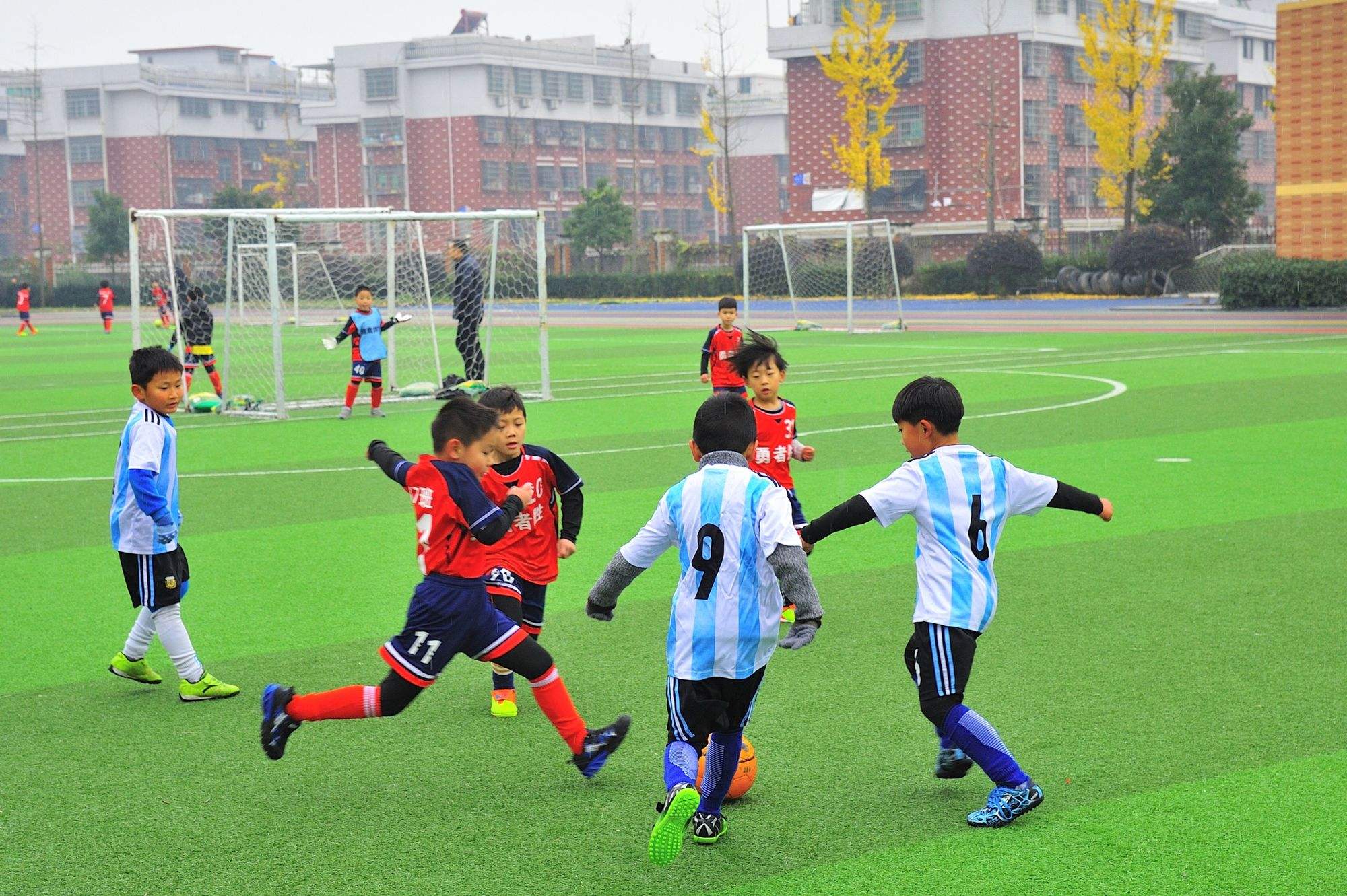 小学足球训练-小学足球训练计划表